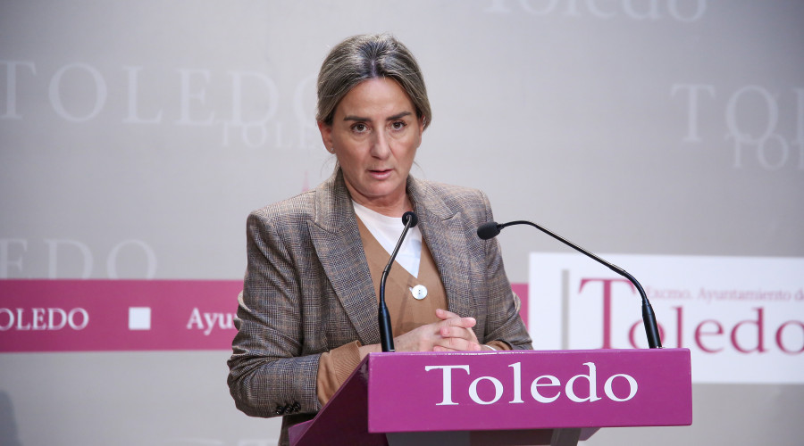 Tolón participa en un foro con vecinos de Toledo