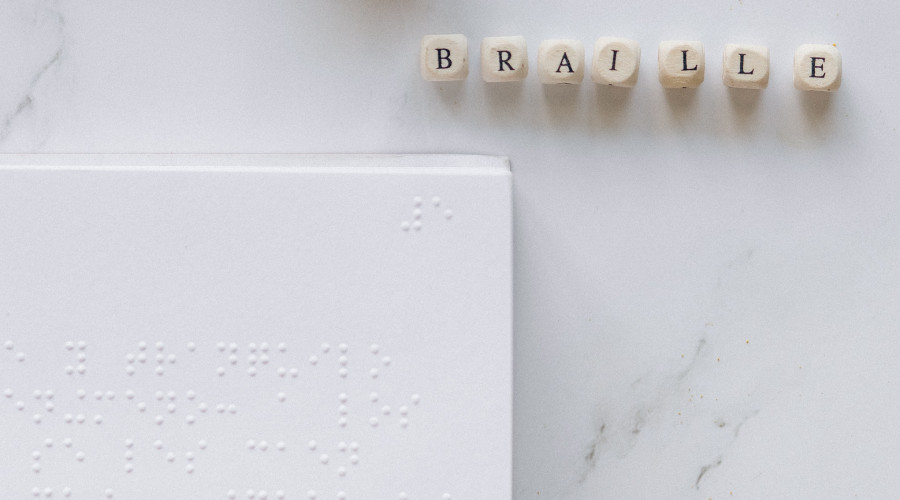 Braille: la importancia del relieve de seis puntos